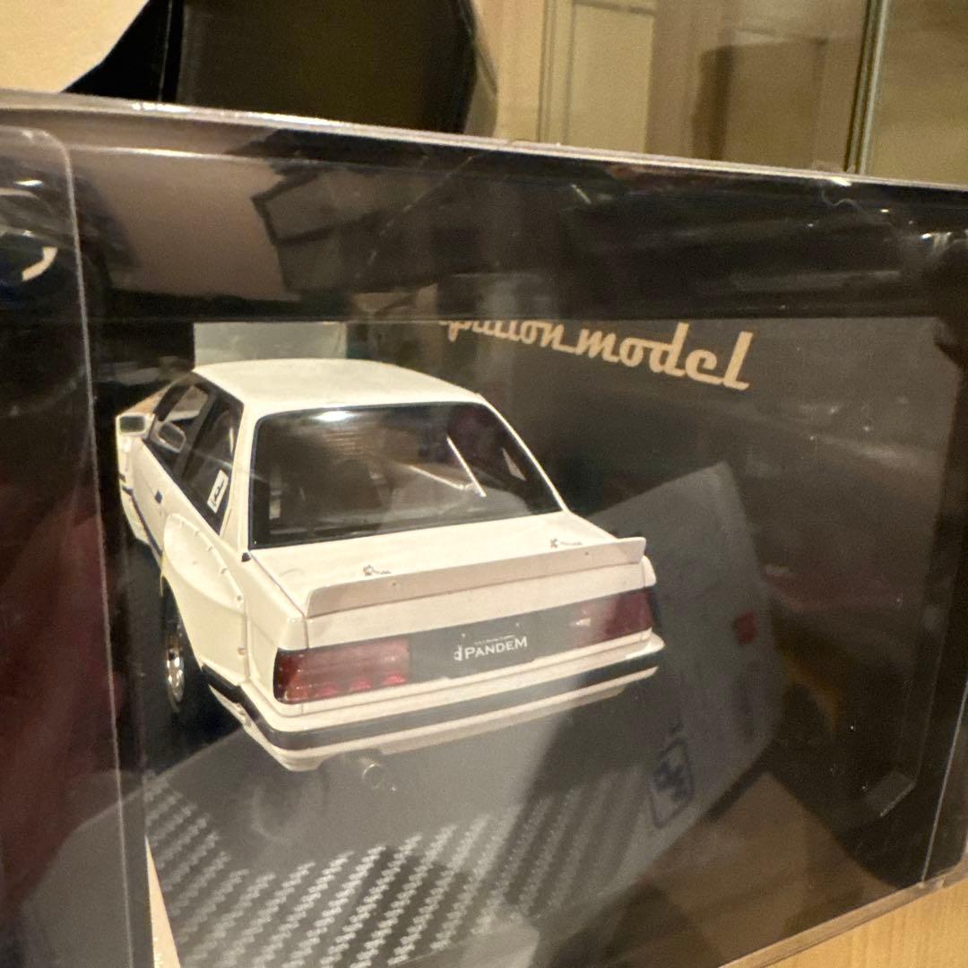 ignition model PANDEM  E30ホワイト 1/18