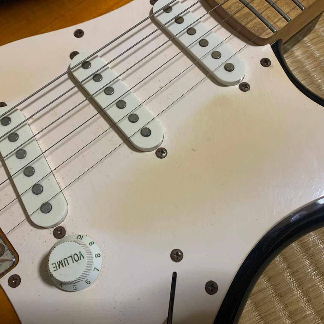 Squier Affinity Series ストラトキャスター