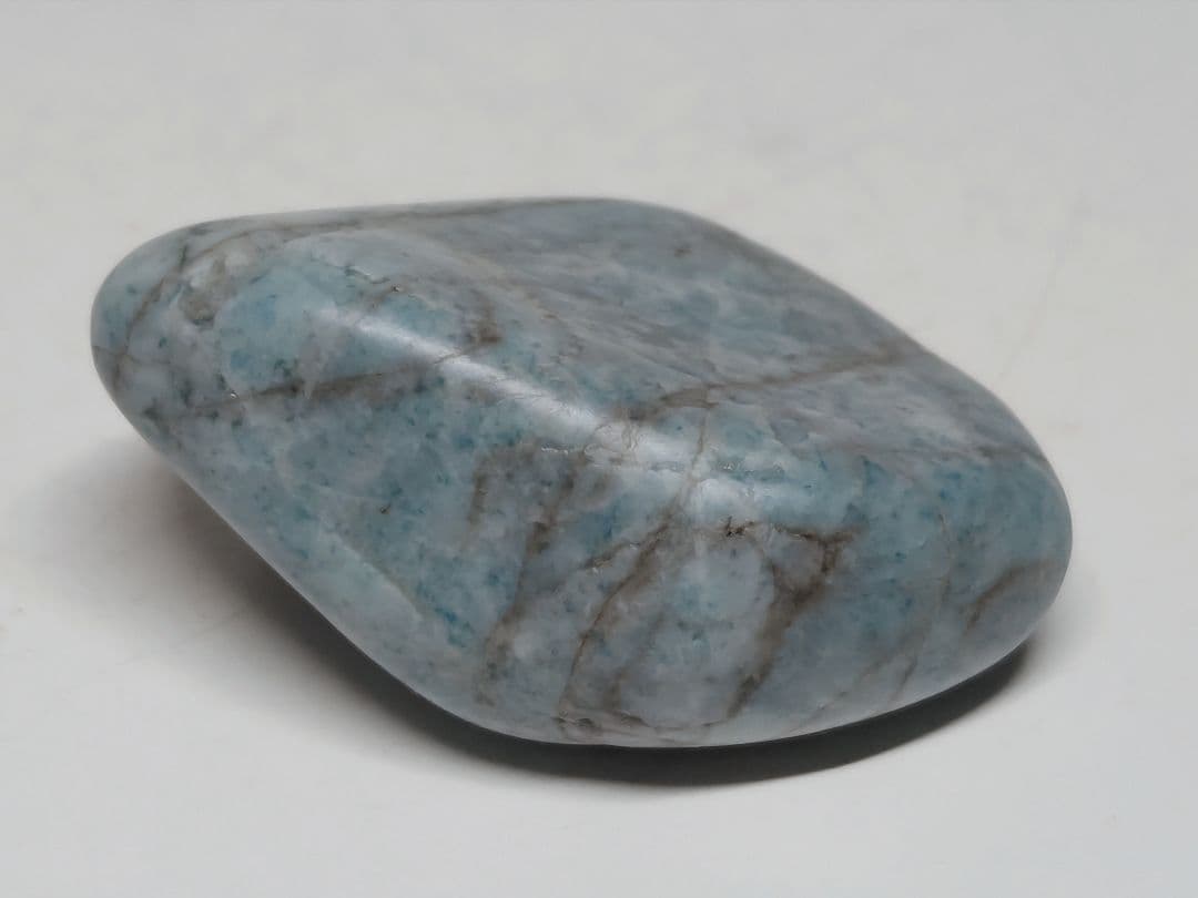 コン沢 71g 翡翠 ヒスイ 原石 鑑賞石 自然石 誕生石 鉱物 鉱石 水石