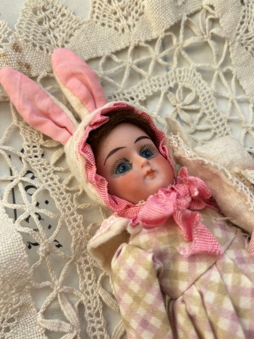 アンティークビスクドール