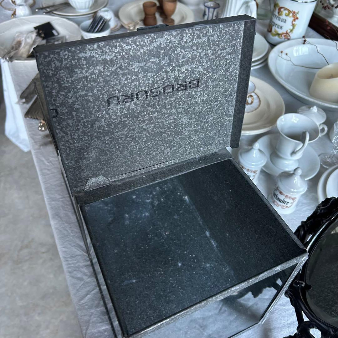 レア　フランスアンティーク　ブリキ　パンケース　ショーケース　両開　バタフライ式