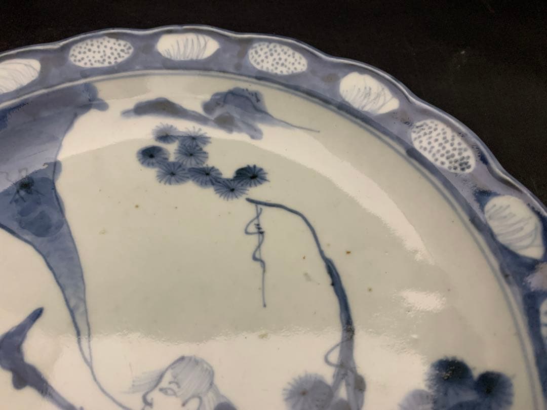 古伊万里　　鉄拐仙人染付図輪花皿　約直径27㎝