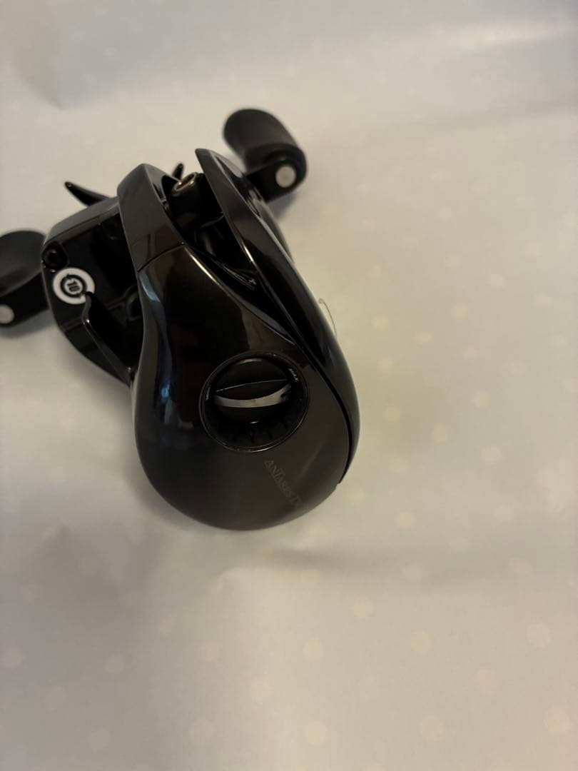 シマノ 23 アンタレスDCMD XG (右)