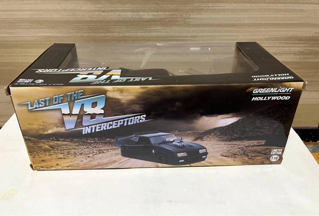 グリーンライト 1/18 1973フォード ファルコン XB