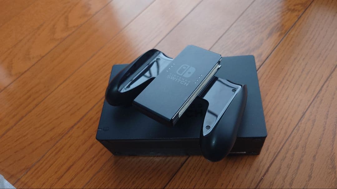 ★Nintendo Switch本体★ケース★任天堂★スイッチ