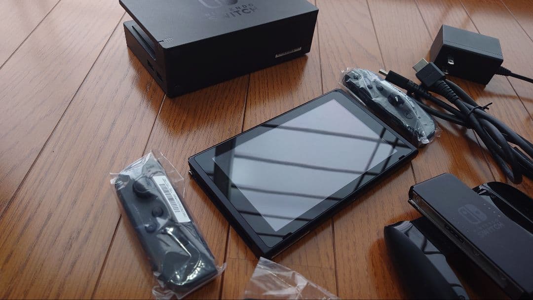 ★Nintendo Switch本体★ケース★任天堂★スイッチ