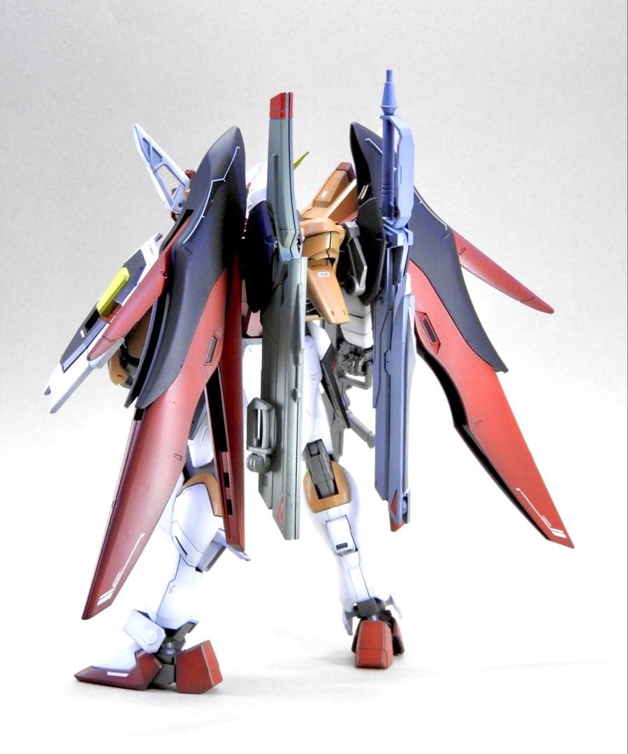 HG デスティニーガンダム (ハイネ専用機) 全塗装 / ガンプラ 完成品