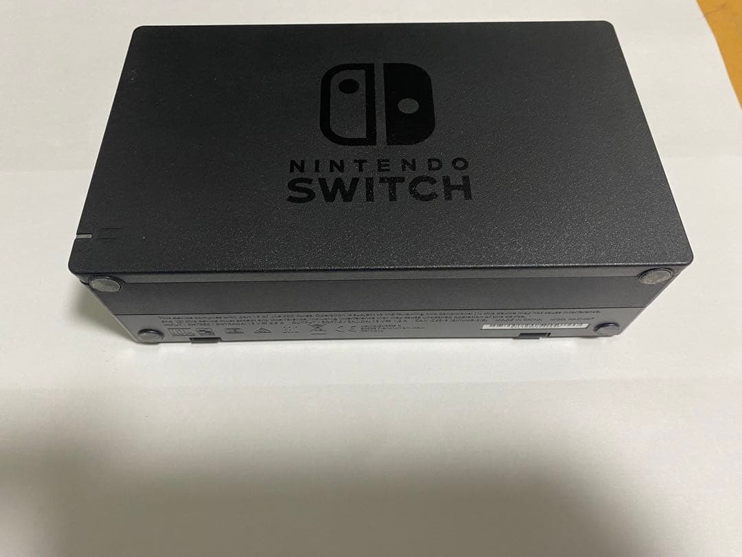 美品☆ Nintendo Switch 本体 ネオンブルー・オレンジ ソフト2本