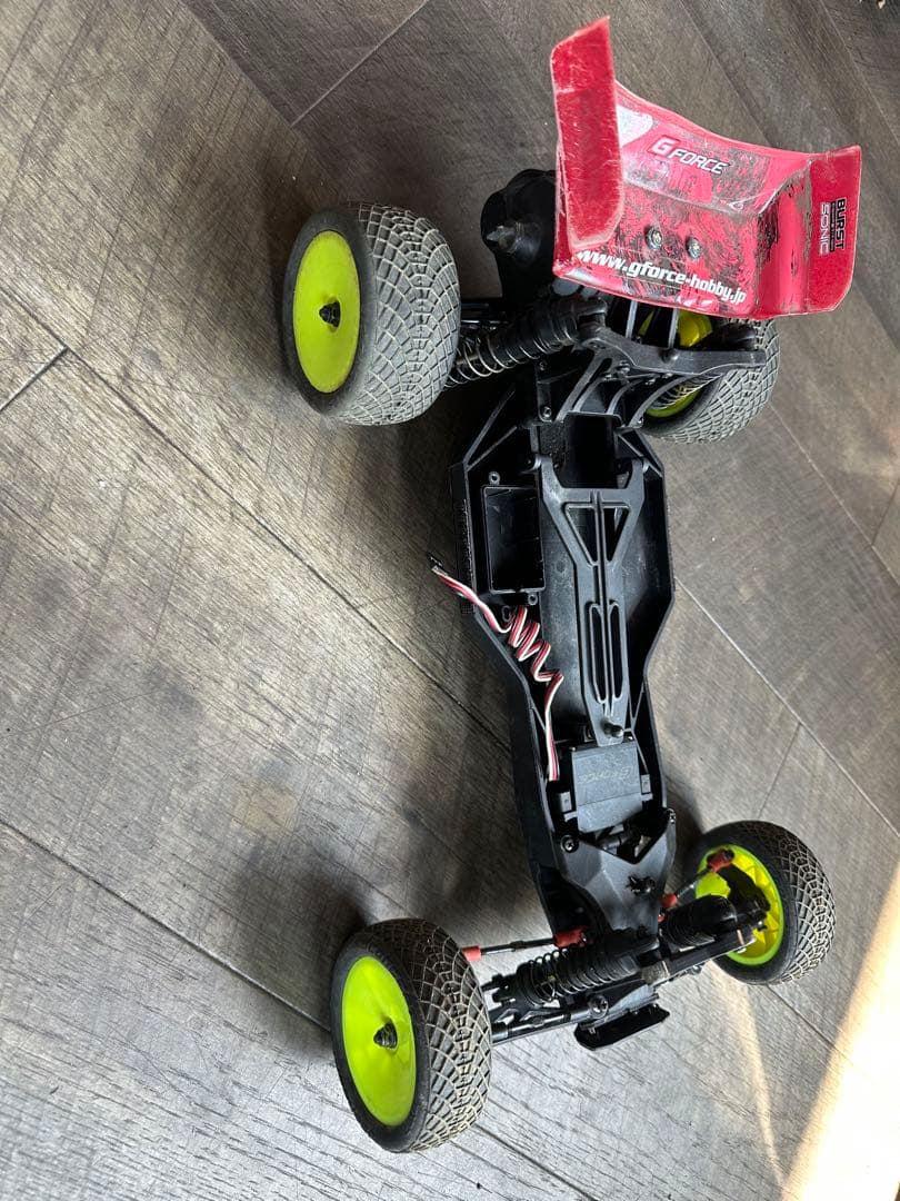 Genoa ホビーラジコンカー 赤