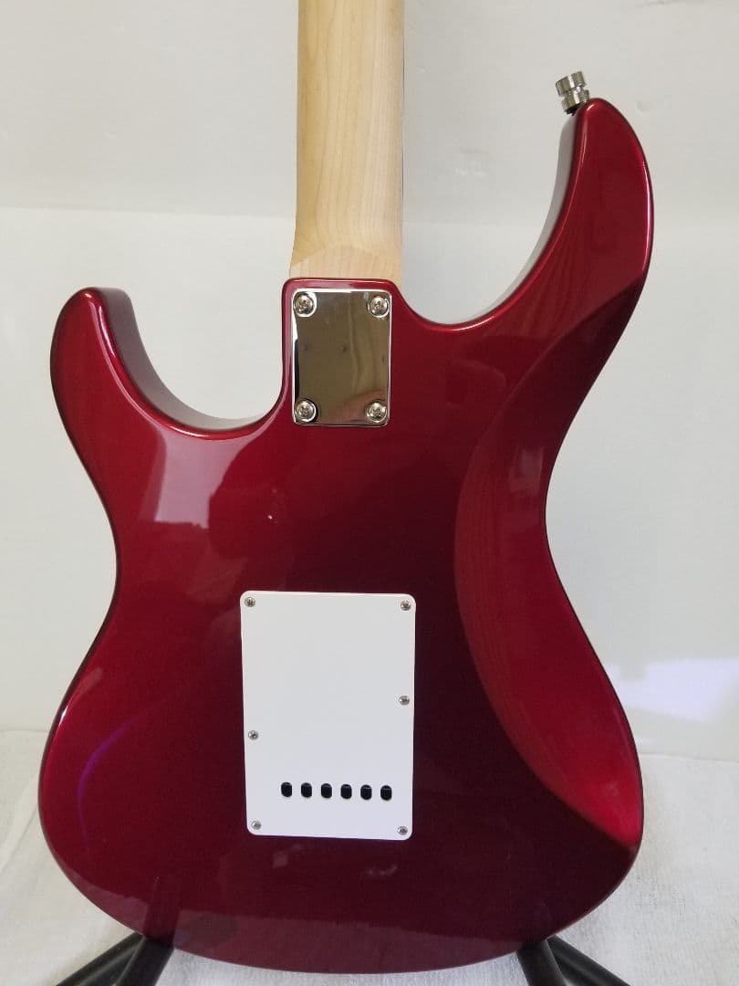 YAMAHA パシフィカPAC012 レッド ギターケース付き