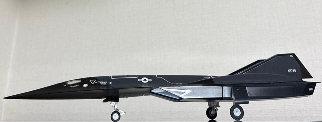 トップガン　マーベリック　ダークスター　1/72