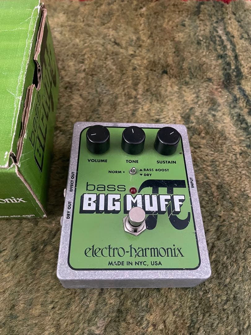 BASS BIG MUFF PI　ビッグマフELECTRO-HARMONIX/