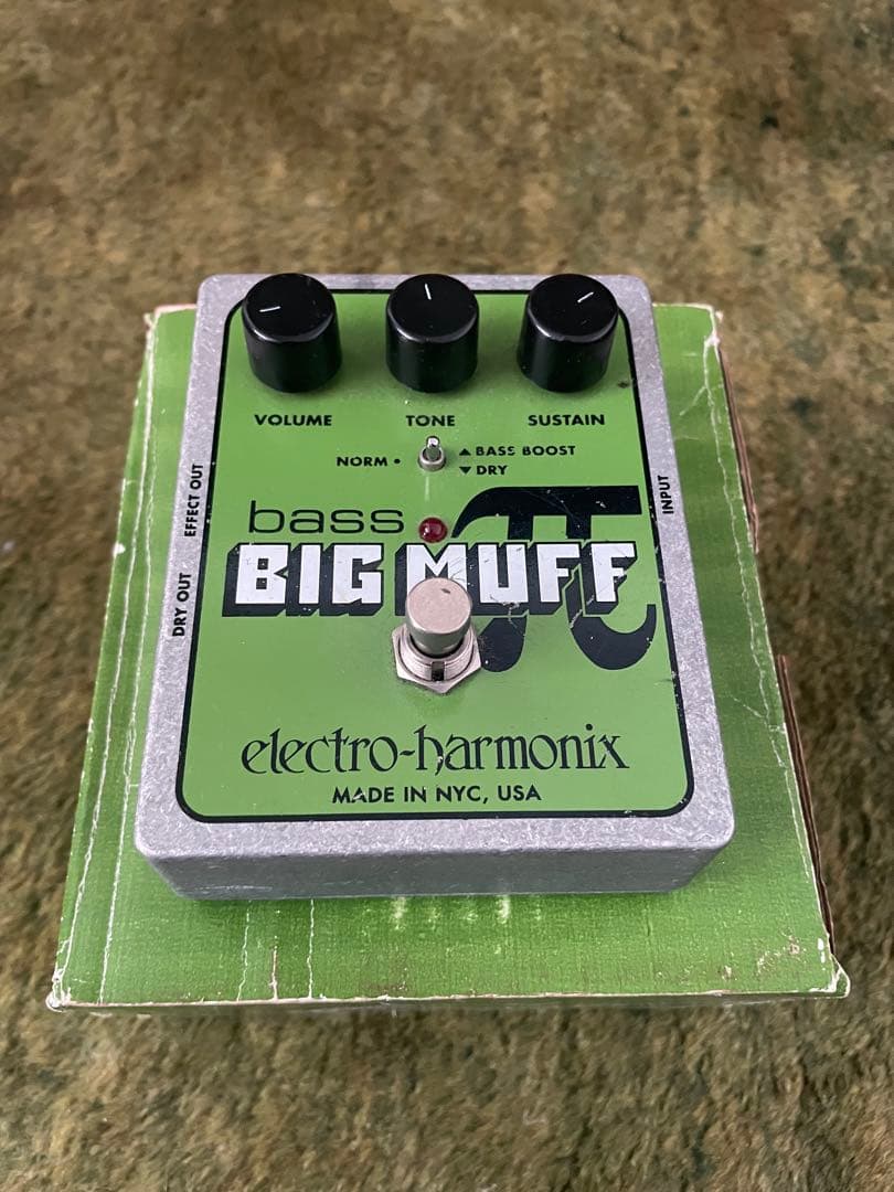 BASS BIG MUFF PI　ビッグマフELECTRO-HARMONIX/