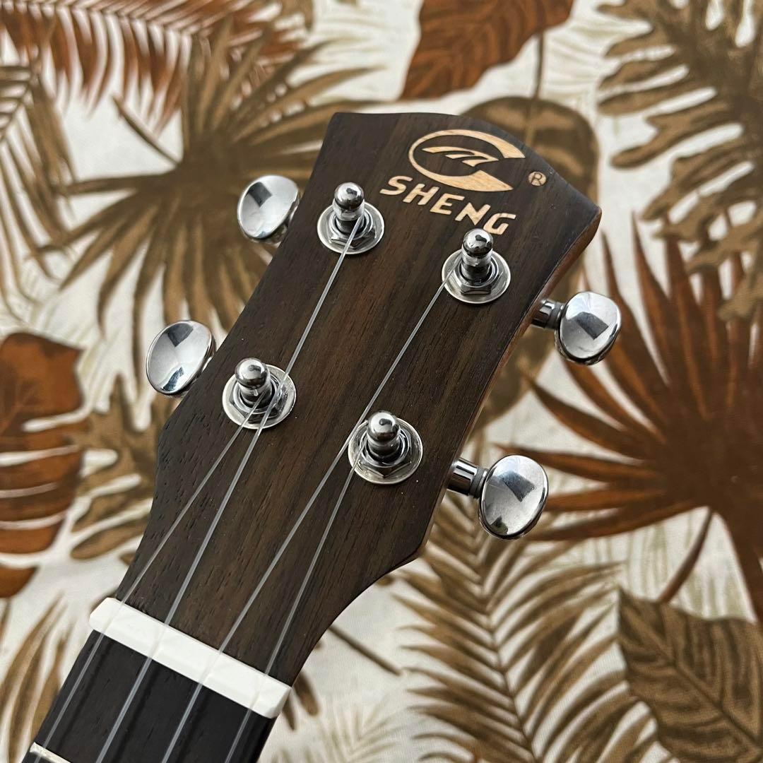 【オール単板】スプルース材とローズウッド材のコンサートウクレレ【UK専門店】