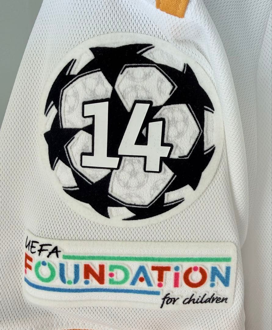 レアル・マドリード 23-24シーズン クロース ユニフォーム 正規品XSサイズ