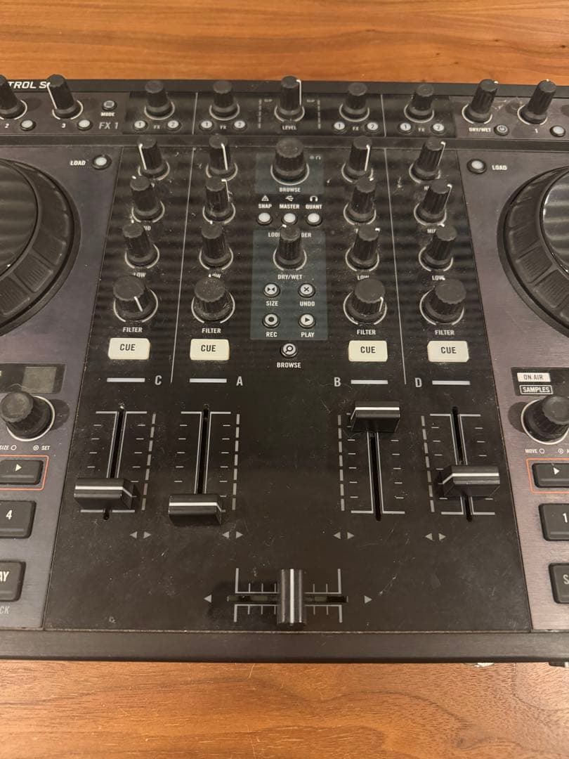 DJ機材 NI TRAKTOR kontrol S4