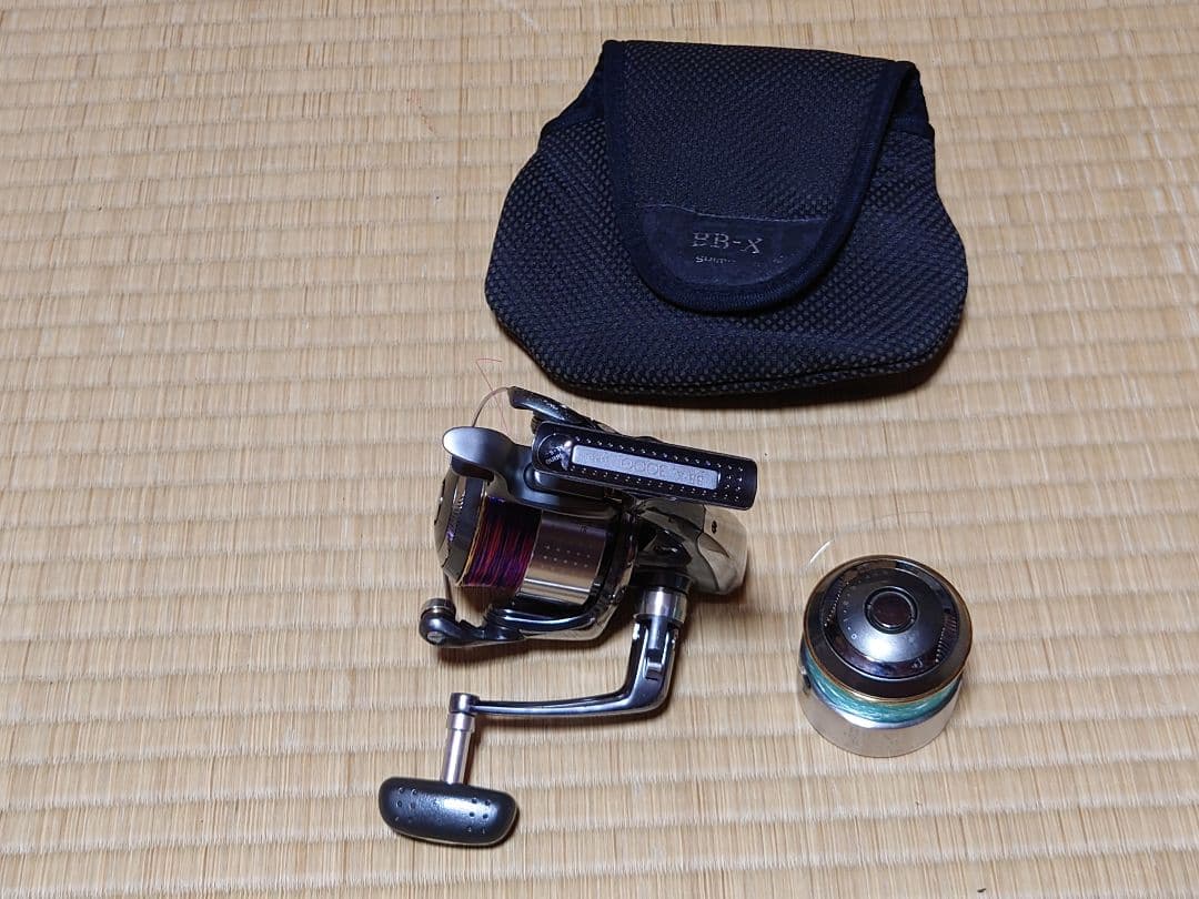 シマノBBXテクニウム3000　BBXスペシャル　ファイアブラッド