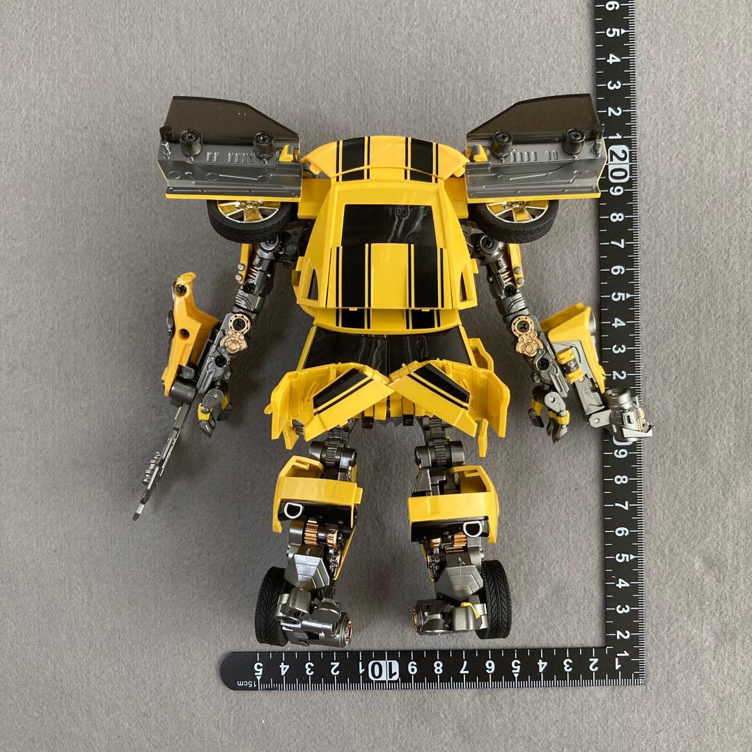 Battle Hornet 非正規　トランスフォーマー　バンブルビーっぽい人