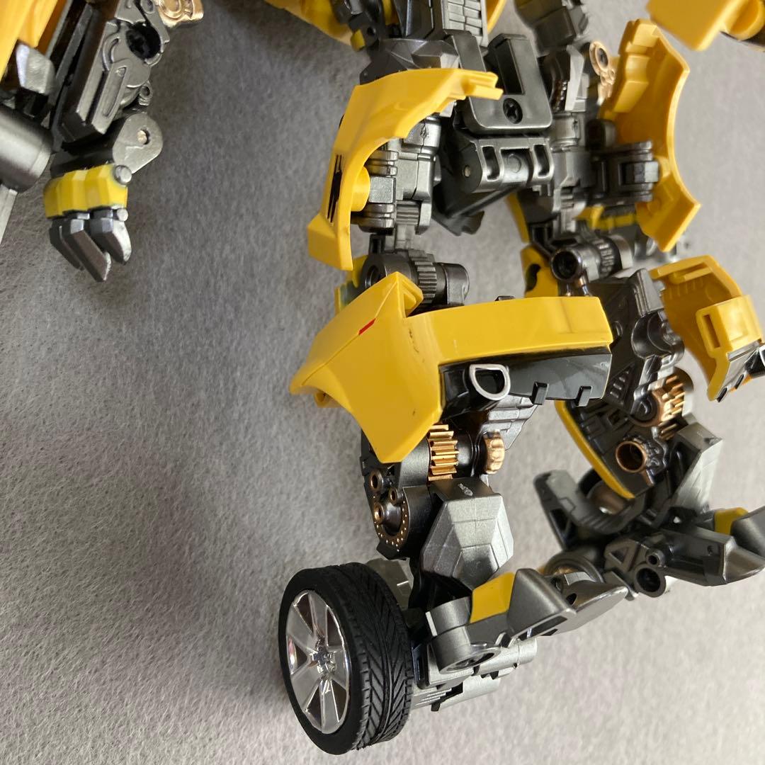 Battle Hornet 非正規　トランスフォーマー　バンブルビーっぽい人