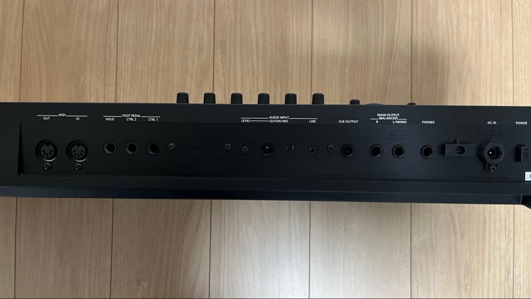 【完品】セール中！Roland FA-06 シンセサイザー 61鍵 【おまけ有】