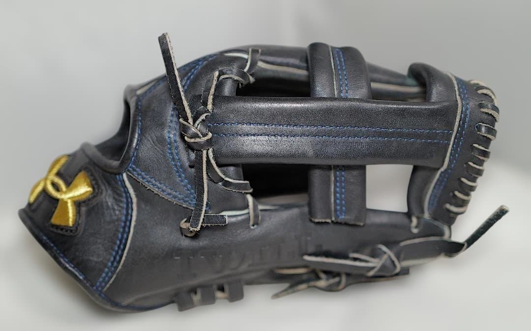 UnderArmourアンダーアーマー1341874 グローブ内野用限定品