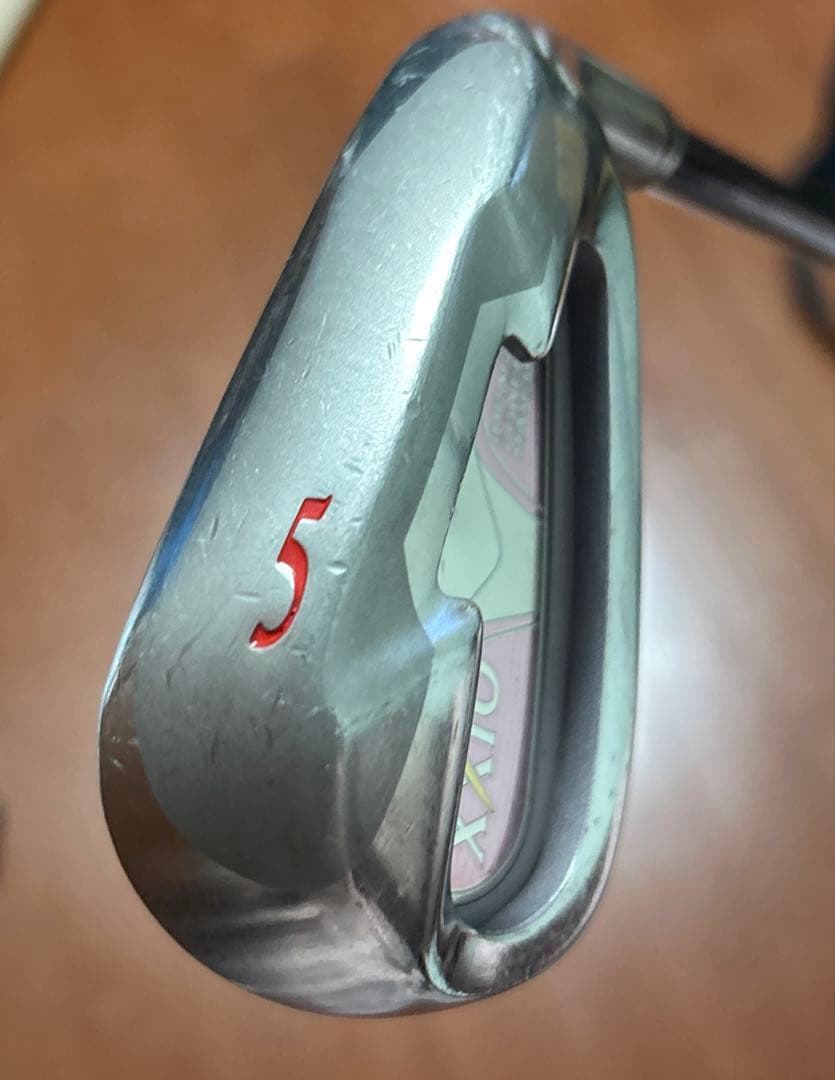 ゼクシオXXIO レディース4W ボルドー　おまけ付5アイアン