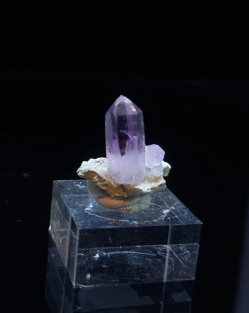 ベラクルスアメジスト 鉱石 鉱物 ミネラル 標本 原石 母岩付き ⑩