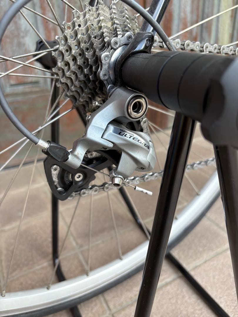 (たのめる便) ラレー カールトンR 520黒 シマノ フルアルテグラ