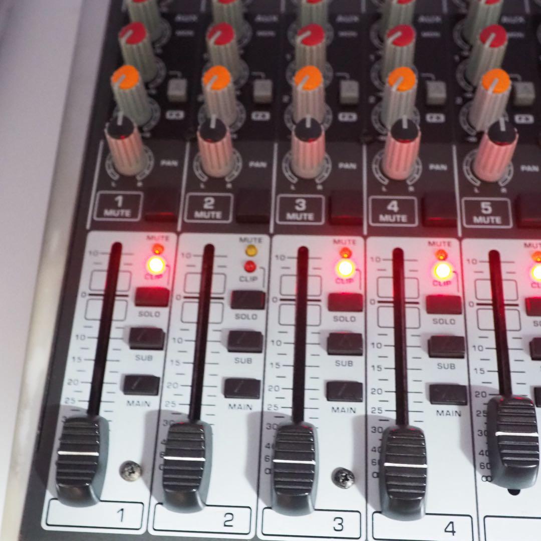 BEHRINGER XENYX X1832USB アナログミキサー 音出し確認済