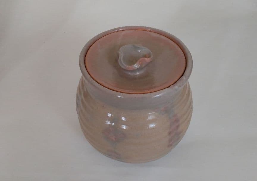 【茶道具】萩焼 水指 七代 佳炎造 芋頭