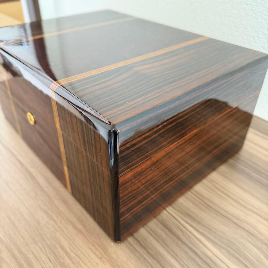 【高額商品】大型　ヒュミドール　フランス製　葉巻用