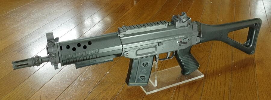 東京マルイ SIG552 シールズ ローマウントベース付き