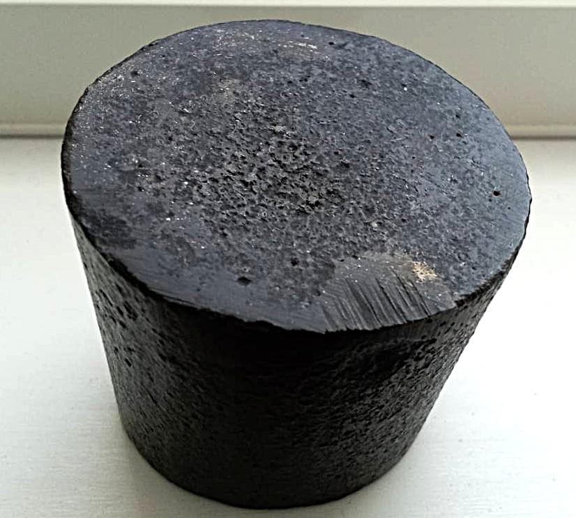 骨董・希少「平家由来の武将/揚羽蝶家紋 鉄製文鎮｜精緻な彫刻と重厚な造形美」