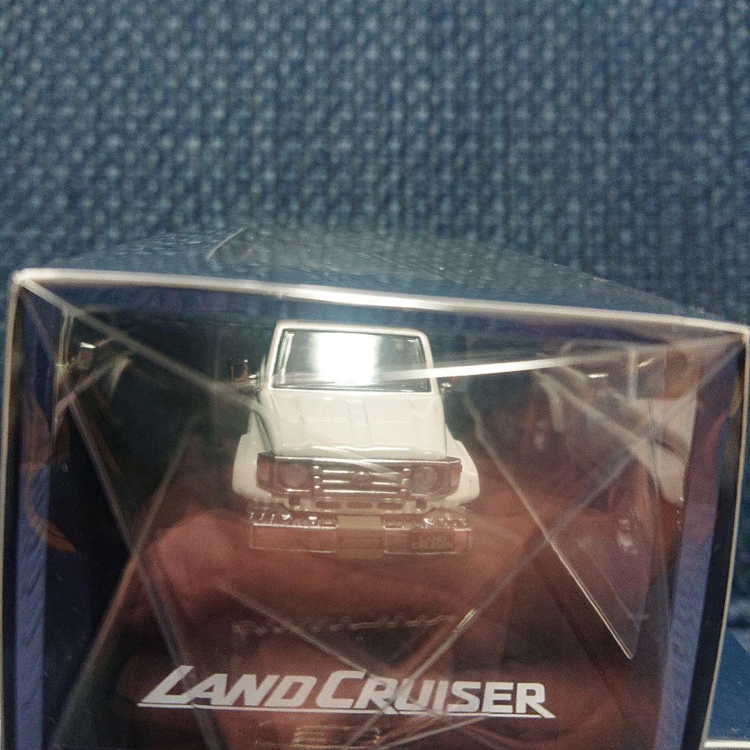 ホビージャパン トヨタ ランドクルーザー 70 ZX 4DOOR 2001