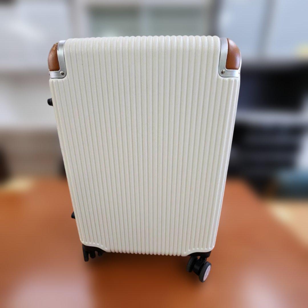 ★スイスミリタリー　スーツケース　38.5L　SM-C920　機内持ち込みサイズ