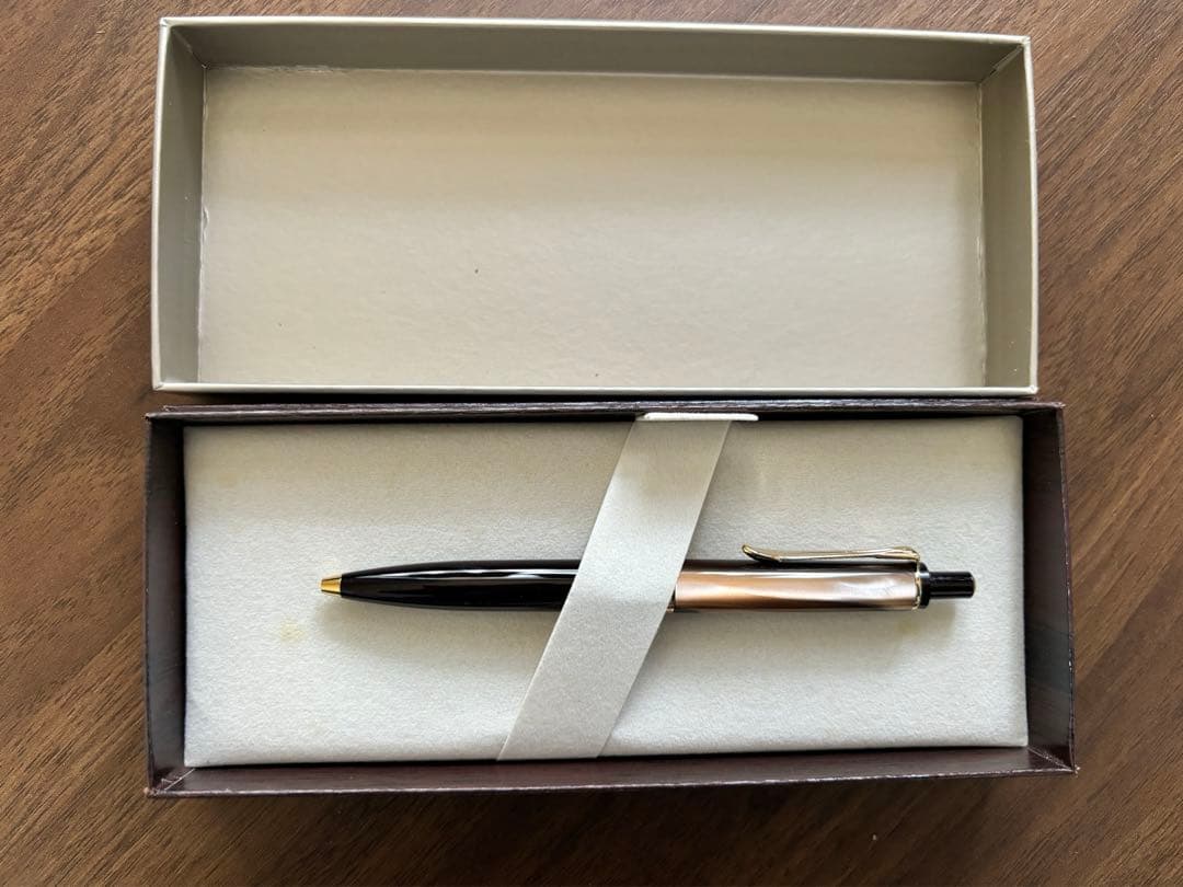 ペリカン　ボールペン　クラシック　マーブルブラウン