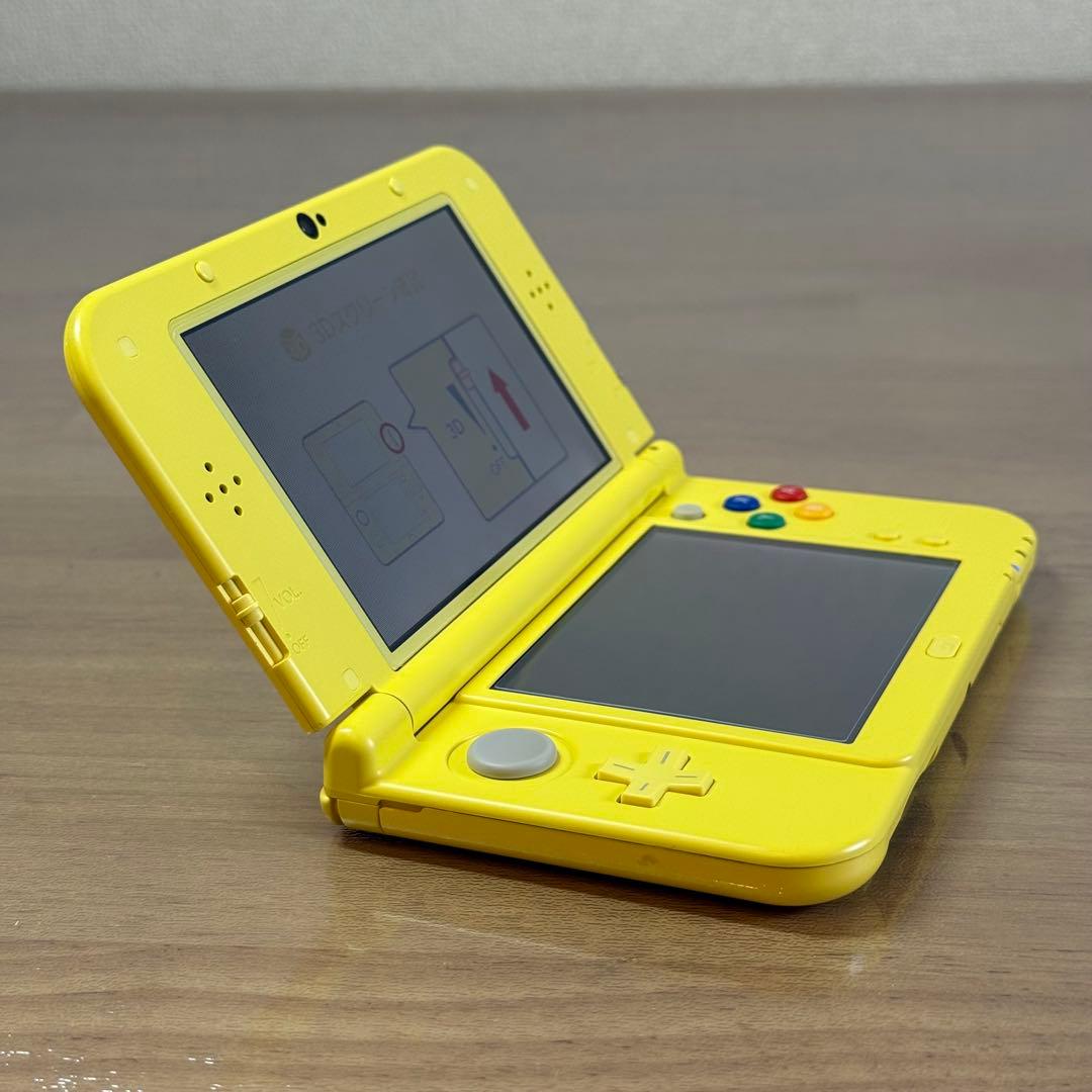 5-202 Newニンテンドー3DS LL ピカチュウ【イエロー】