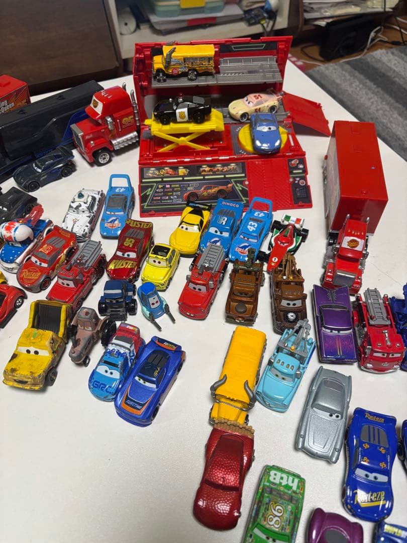 よ*り様 カーズ ミニカーセット 約40台 限定トミカも有