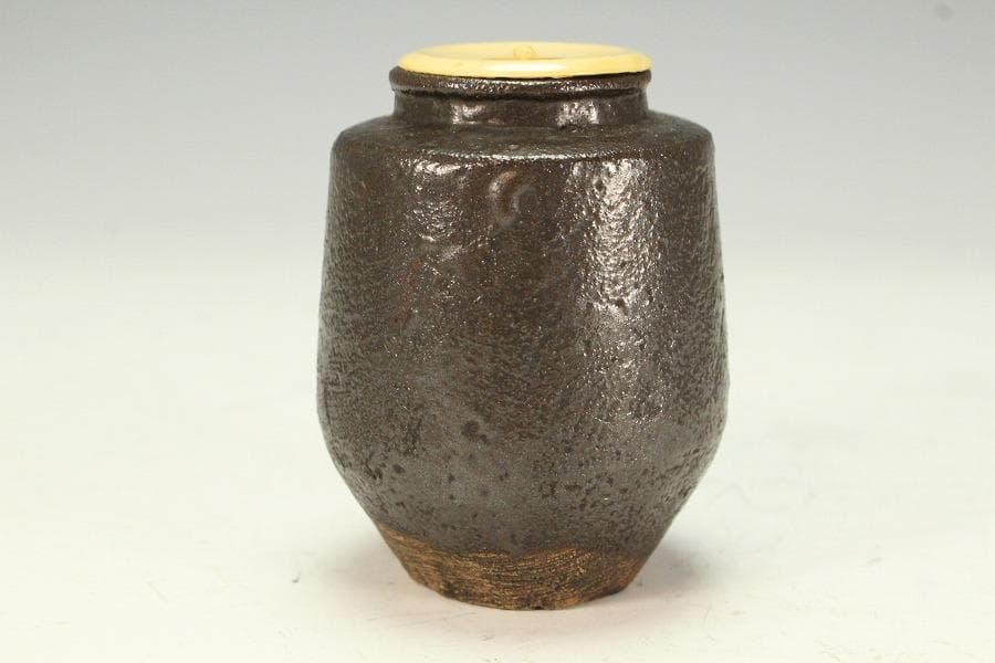 茶道具 唐物 黒釉 茶入 時代裂 仕服 良蓋(K-A208)