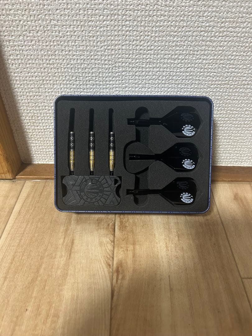 TARGET PYROG11 ダーツセット