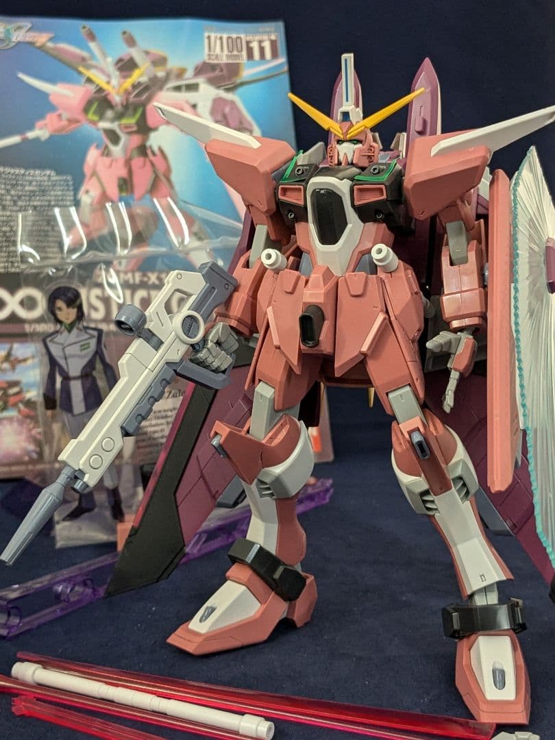 ガンプラ 組立済み まとめ売り SEED，ユニコーン等21点、アスランプレート他