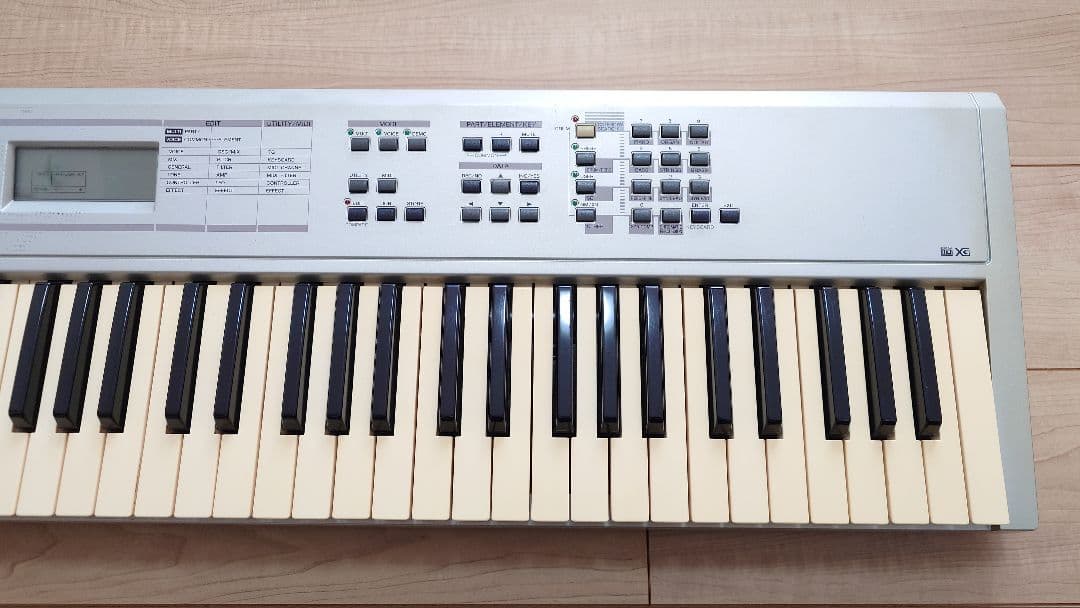 YAMAHA S03 ヤマハ シンセサイザー ケース付 ペダル付