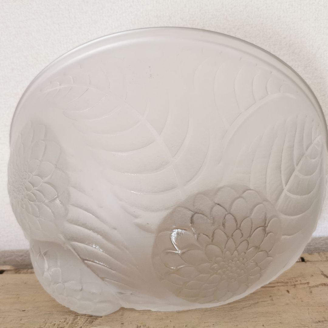 アンティーク ラリック ダリヤ菊紋 ガラスウォールランプシェイド ハーフムーン