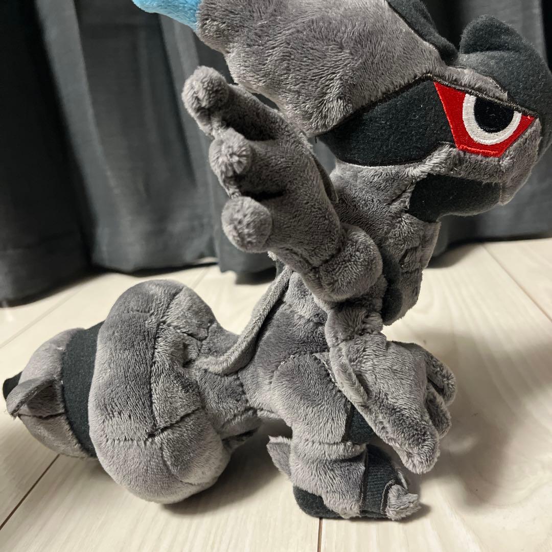 レシラム　ゼクロム　ぬいぐるみ2体セット