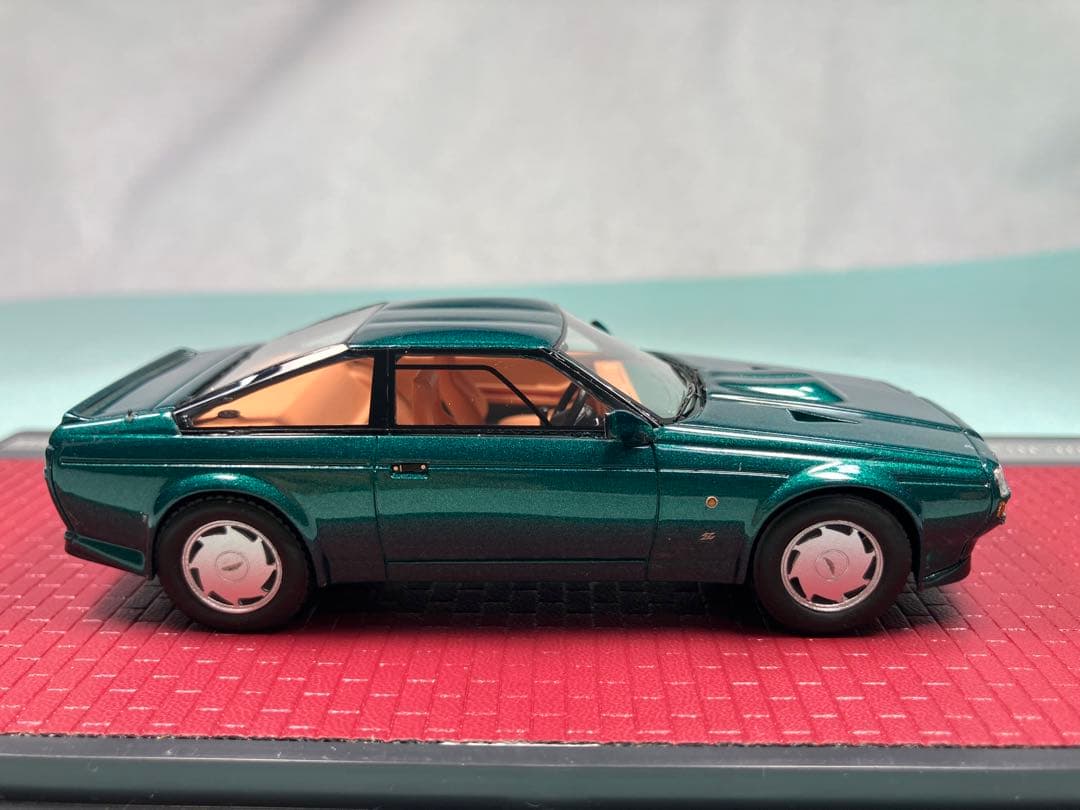 MATRIX 1／４３　アストン・マーティン　Ｖ８　ザガート　メタリックグリーン