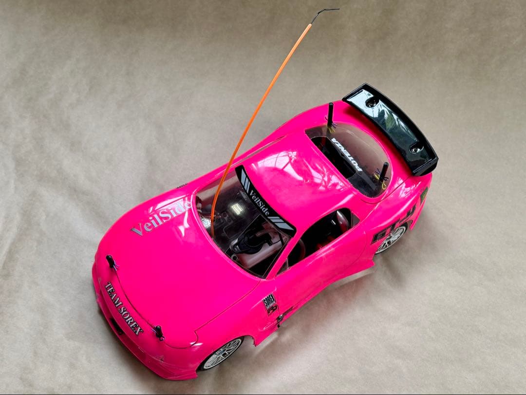 u*f様 ヨコモ GT-4W RX-7(FD3S)ボディ 不動品 メカ付 ジャン