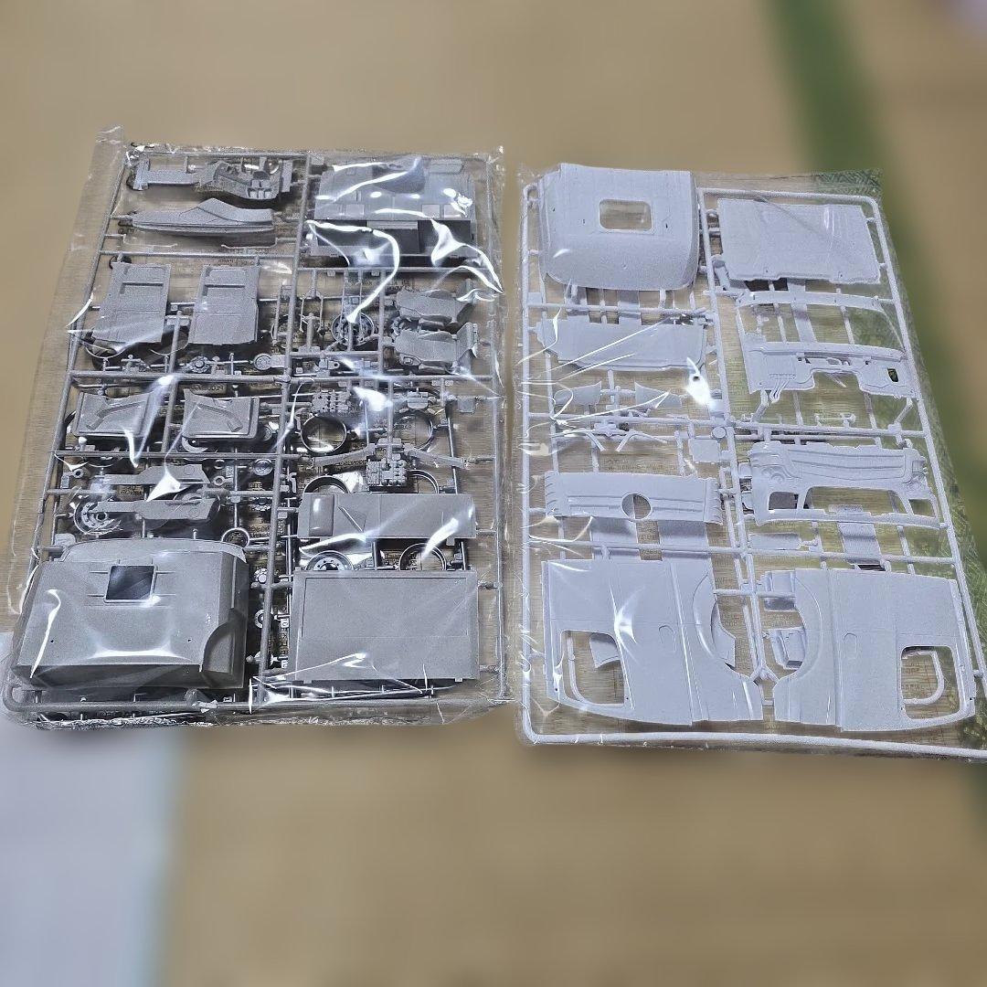 ITALERI メルセデス・ベンツ アクトロス MP4 ギガスペース 1:24