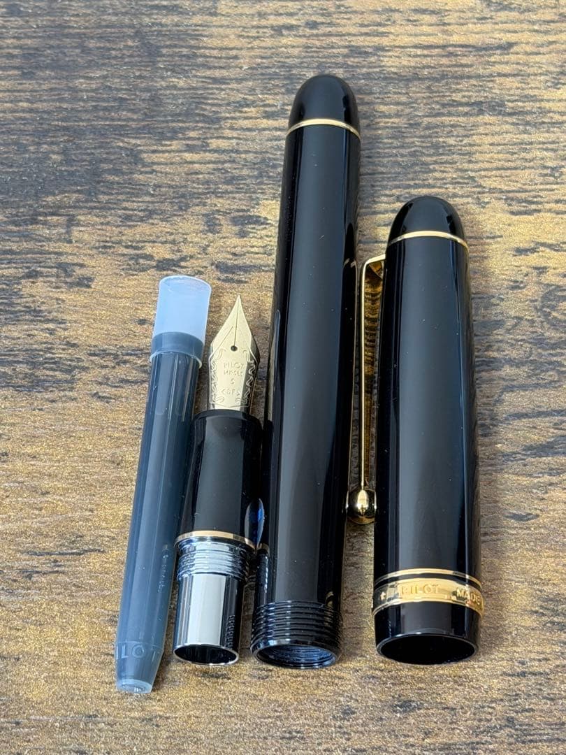 新品未使用　2015年製　SFニブ　軟細字　カスタム　74 14金　万年筆