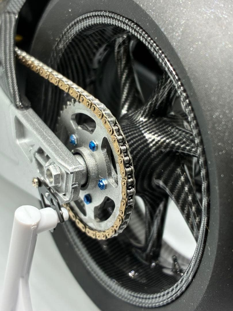 モンモデル　1/9  HP4 RACE