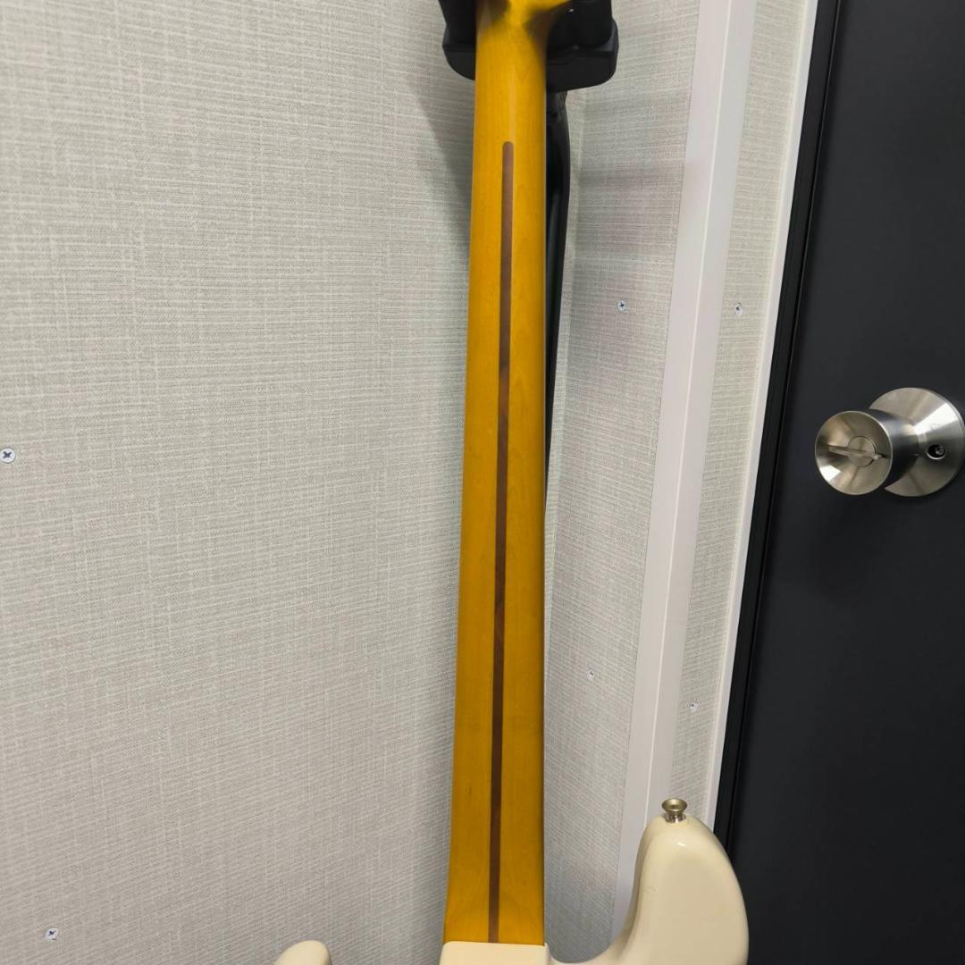 Cool Z Jazz Bass ジャズベース 白　アイボリー